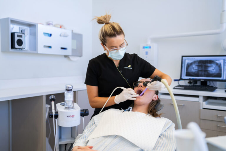 dental clean adelaide - Unley dentist clean